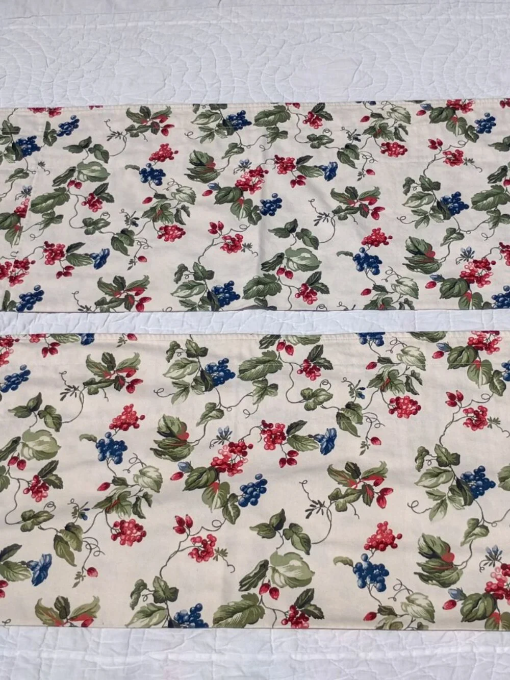 Pair of Vintage Waverly Pleasant Valley Curtain Valances Set of 2 Grapes Country